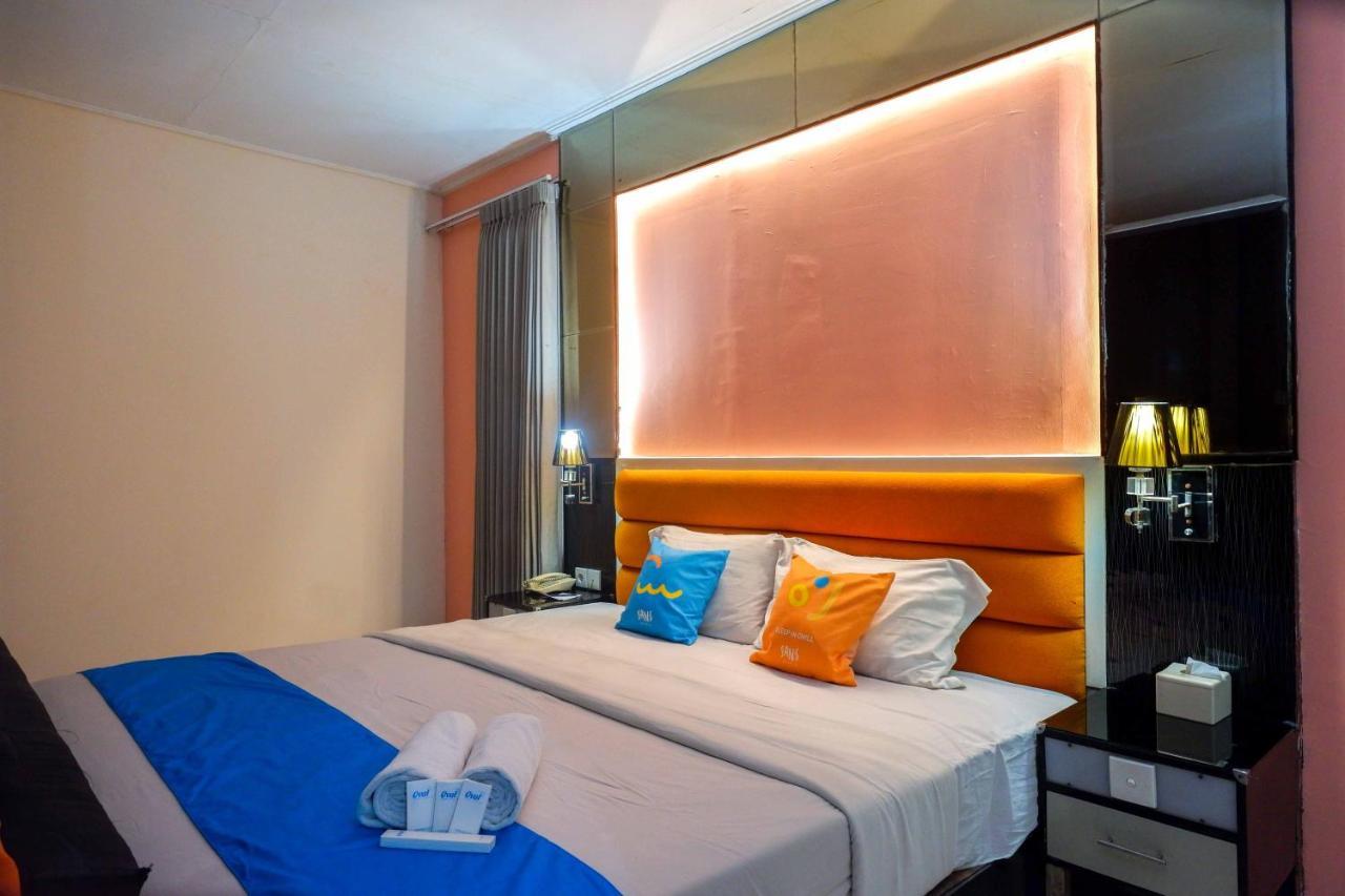 Sans Hotel International Surabaya Gubeng 外观 照片