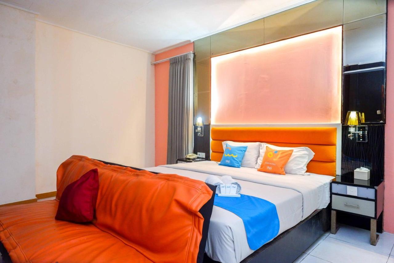 Sans Hotel International Surabaya Gubeng 外观 照片