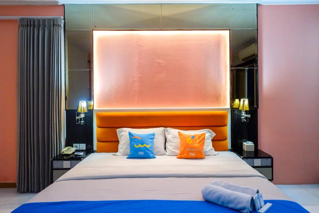 Sans Hotel International Surabaya Gubeng 外观 照片