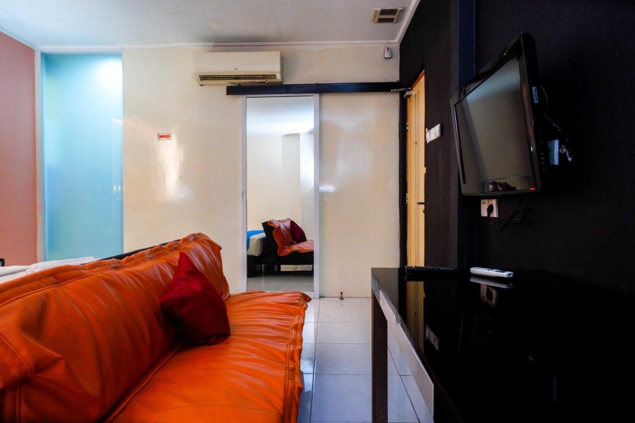 Sans Hotel International Surabaya Gubeng 外观 照片