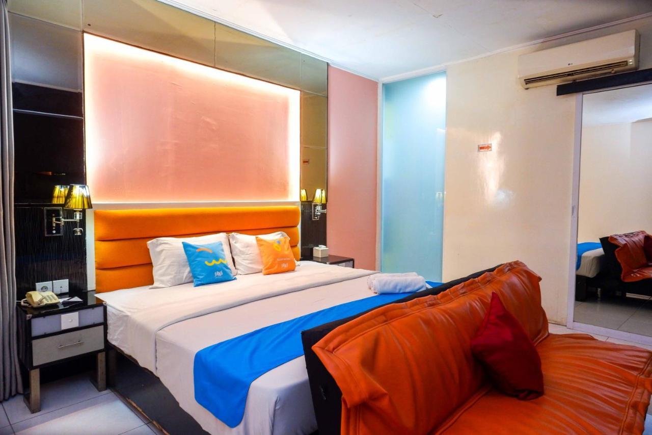 Sans Hotel International Surabaya Gubeng 外观 照片